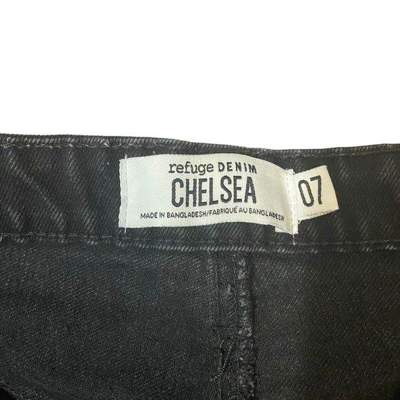 Refuge Distressed Shorts Raw Hem Black Jean Denim Short Chelsea Size 7 Rock Punk - Picture 3 of 16